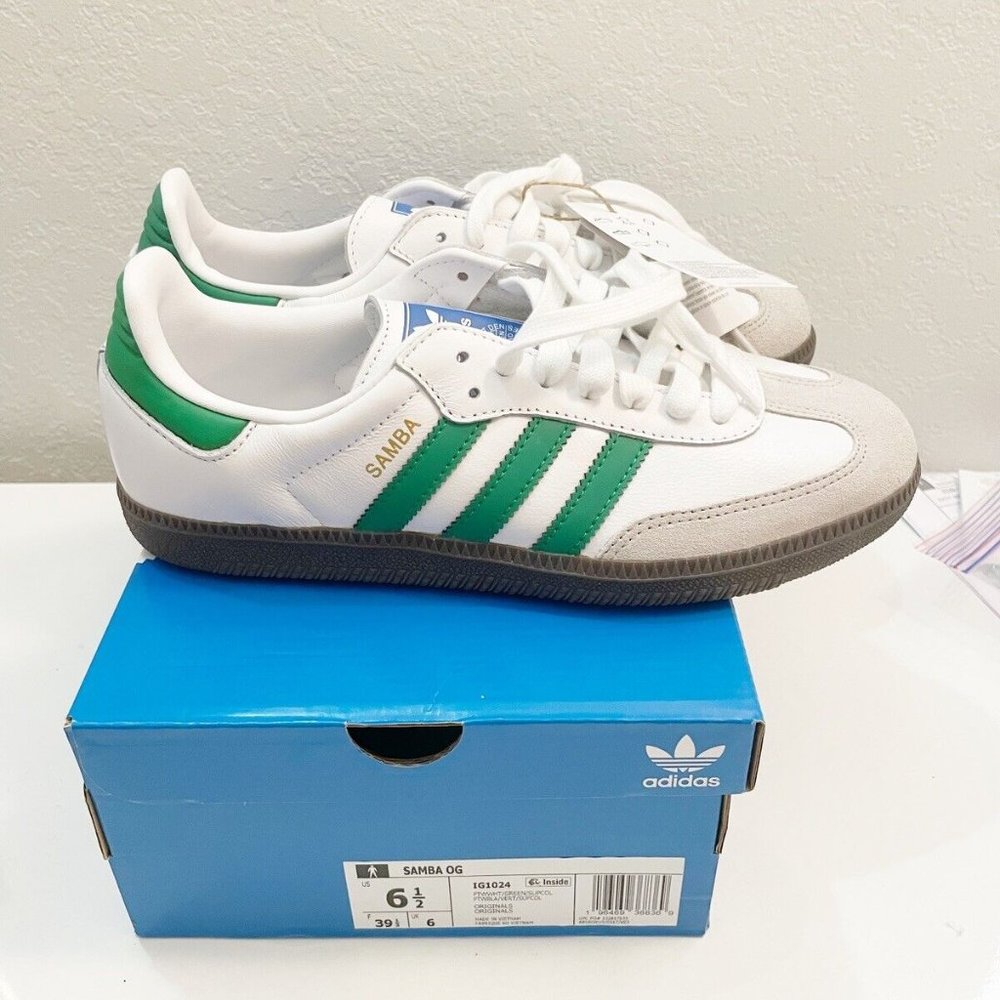 Green Adidas Samba OGs IG1024 White Size 7.5 Womens/6.5 Mens RARE